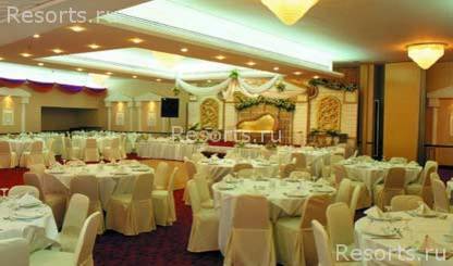 Sharjah Grand Hotel 10